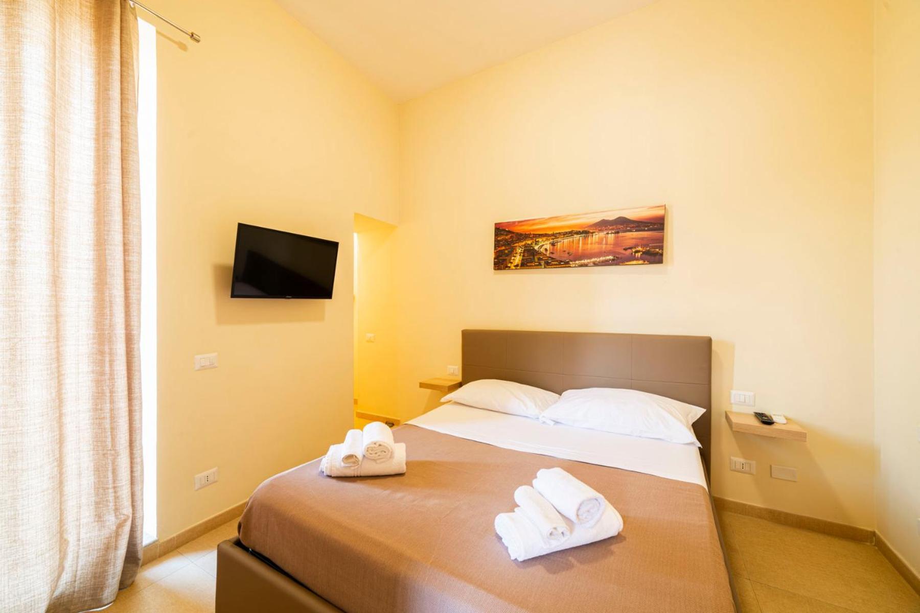 Bed and Breakfast Corso 138 - Sleep & Fly - By Domusextra Неаполь Экстерьер фото